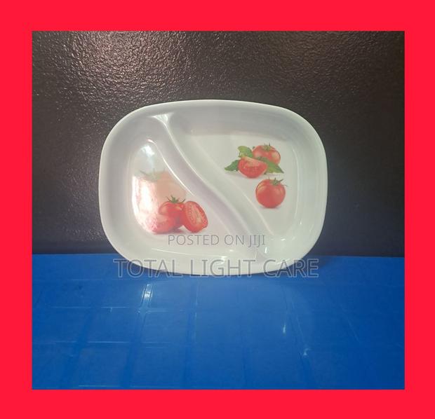 Awura Plastic Plate · Photo 2