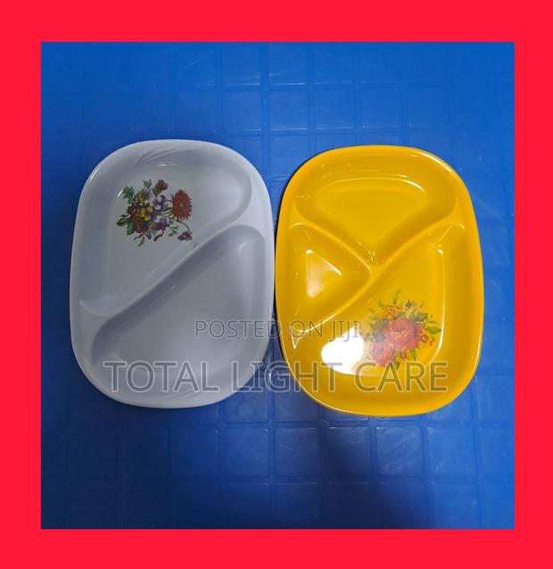 Awura Plastic Plate · Photo 3