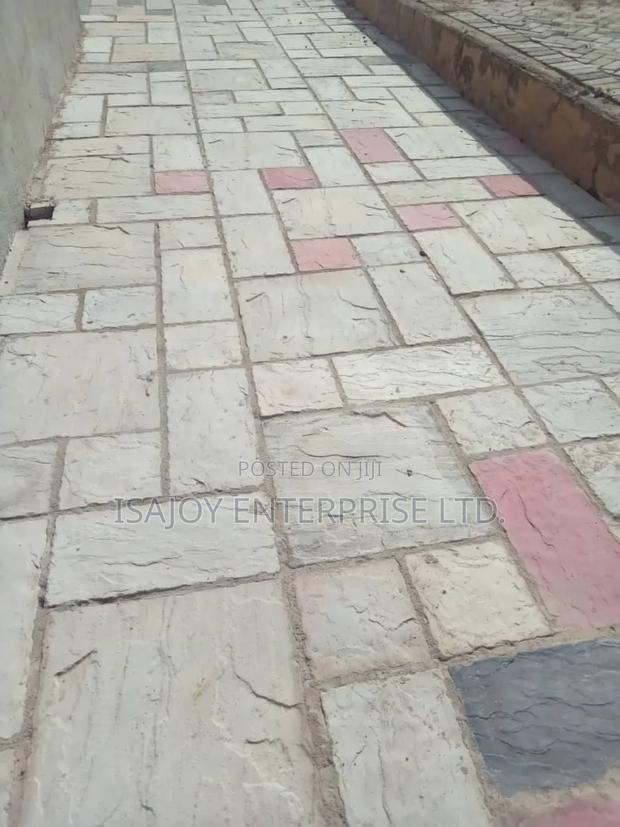 60*60 Pavement Slabs · Photo 3
