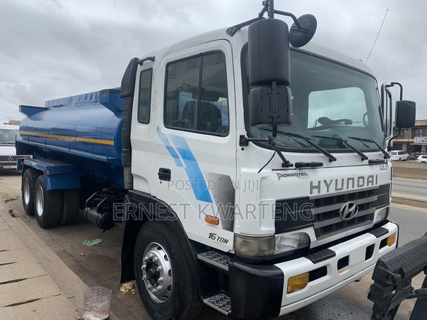 Water Tanker 16 Tonnes · Photo 2