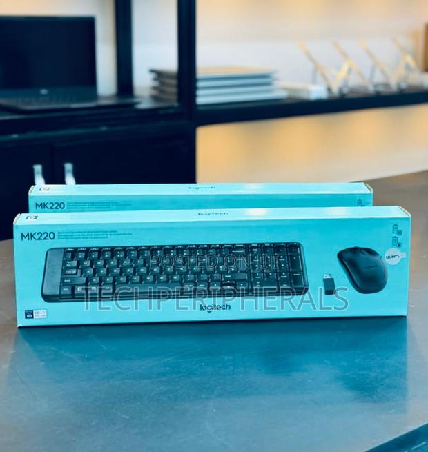 Wireless Original Logitech Mk220 Keyboard and Mouse Combo · Photo 3