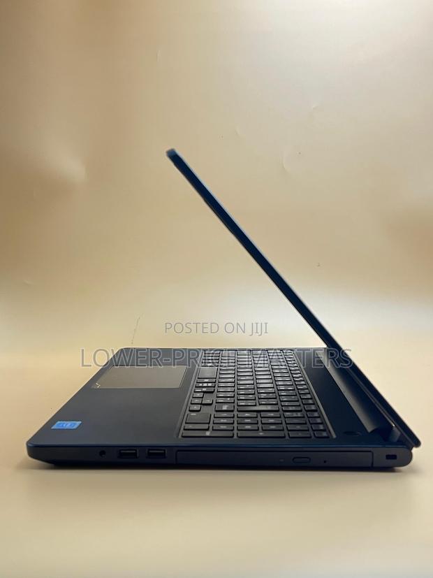 New Laptop Dell Inspiron 5558 8GB Intel Celeron SSD 256GB · Photo 2