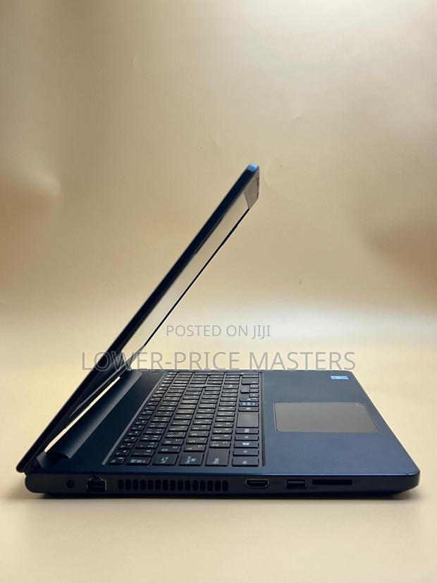 New Laptop Dell Inspiron 5558 8GB Intel Celeron SSD 256GB · Photo 3