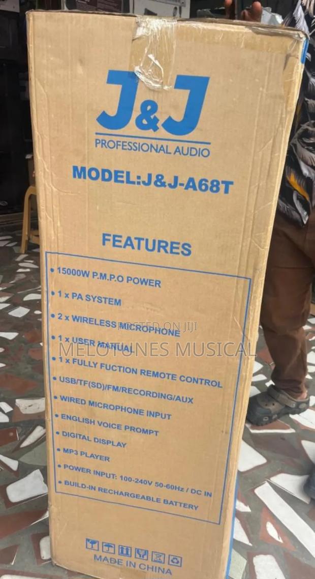 J J (Or Jac) 2x15" Battery Powered Bluetooth Speaker · Photo 5