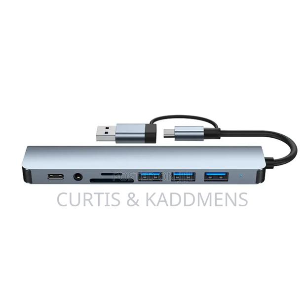 8 in 1 Type C/USB Multifunctional Dock Station Adapter/Sd Card Reader · Photo 2