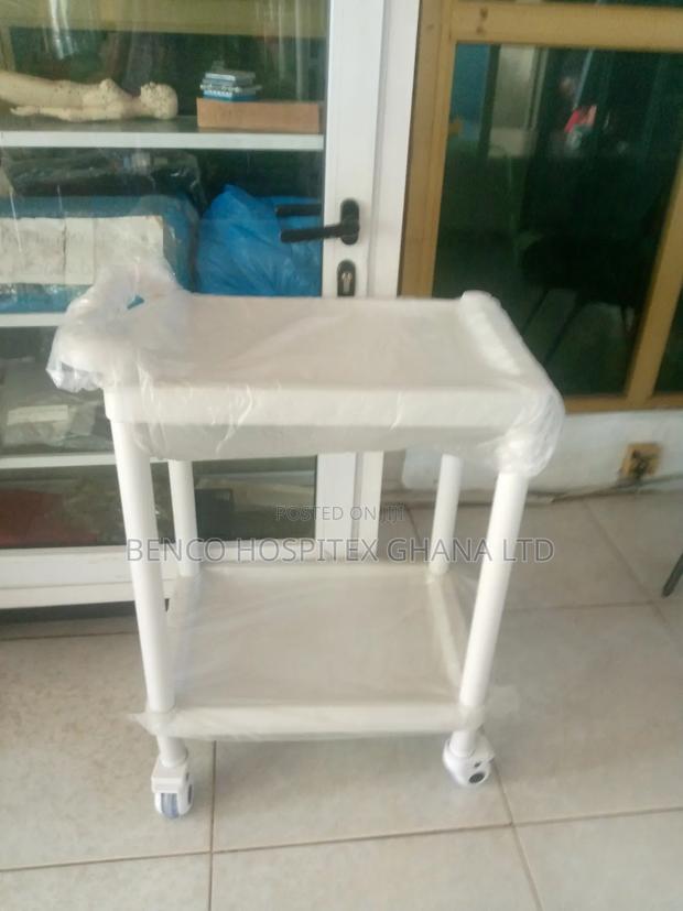 Two Step Trolley Plastic · Photo 1