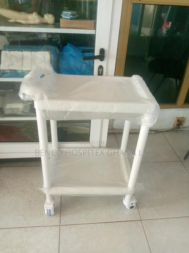 Two Step Trolley Plastic · Photo 2