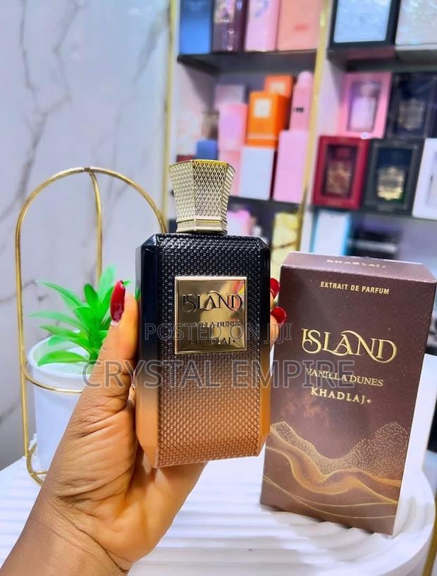 Khadlaj Island Vanilla Dunes Perfume · Photo 3