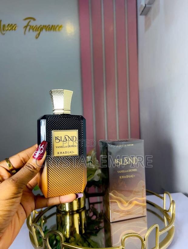 Khadlaj Island Vanilla Dunes Perfume · Photo 5