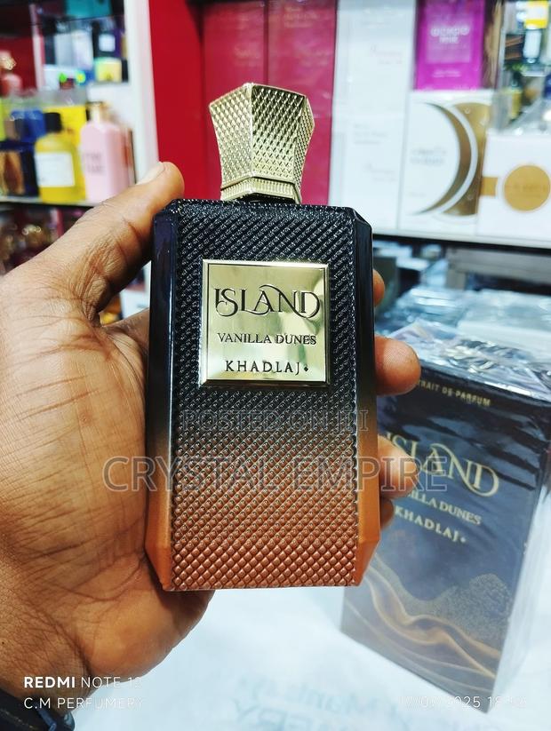 Khadlaj Island Vanilla Dunes Perfume · Photo 1