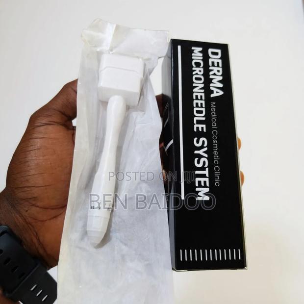 Derma Stamp (0.25mm to 3.0mm) · Photo 1