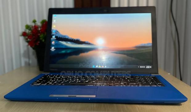 Laptop Toshiba Tecra R950 16GB Intel HDD 500GB · Photo 3