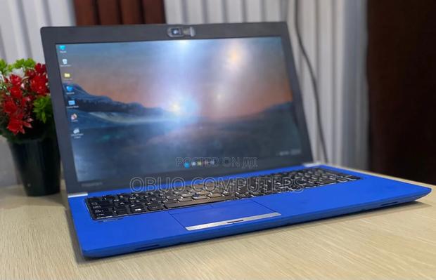 Laptop Toshiba Tecra R950 16GB Intel HDD 500GB · Photo 4