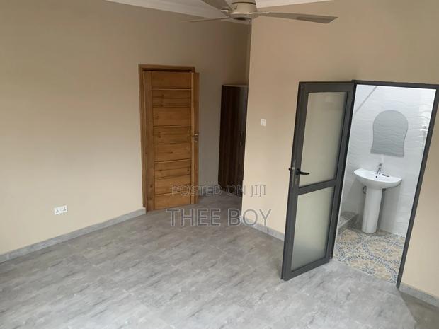 Furnished 2bdrm Shared Apartment in Community 25 for rent · Photo 2