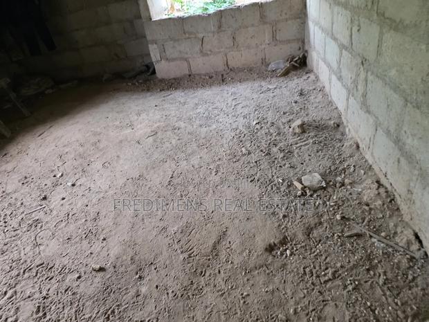 6bdrm House in Fredimens Real, Atwima Kwanwoma for sale · Photo 6