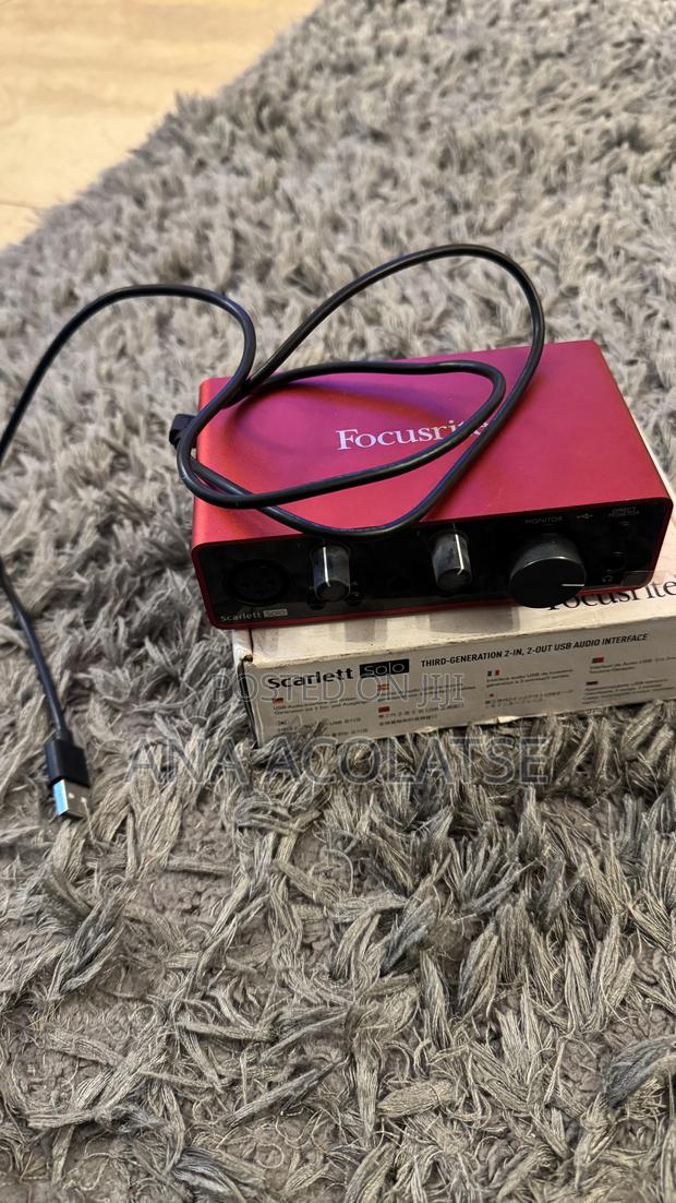 Focusrite Scarlett Solo 3rd Gen · Photo 3