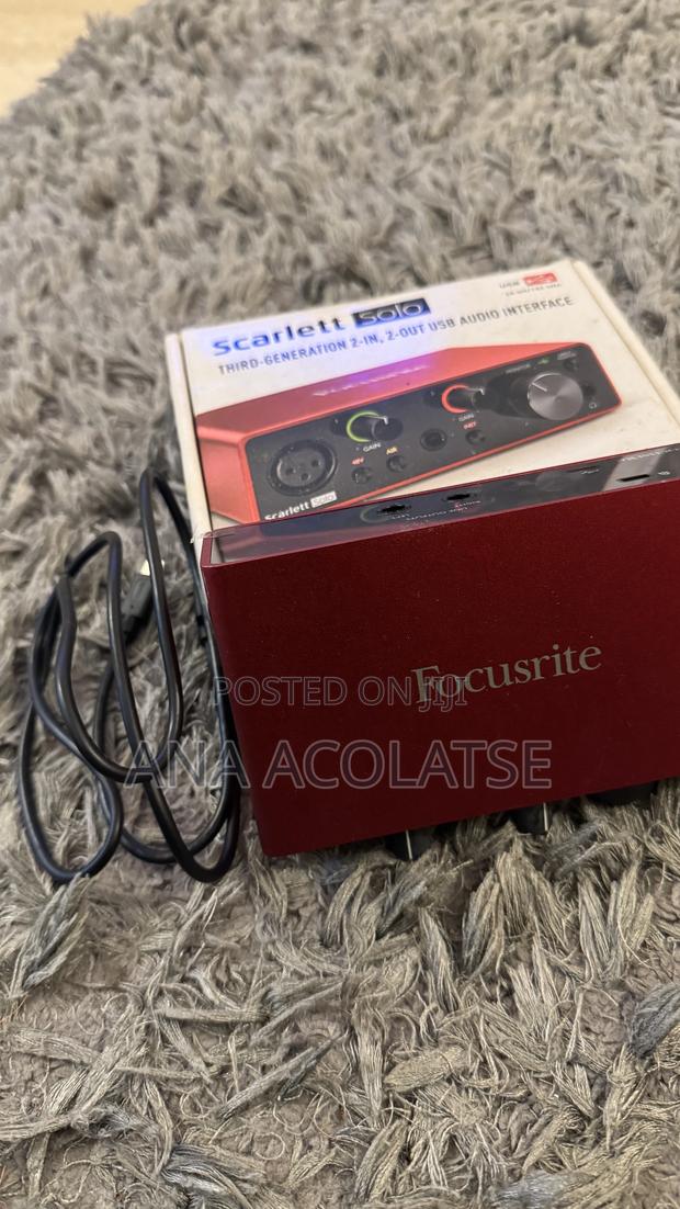 Focusrite Scarlett Solo 3rd Gen · Photo 2