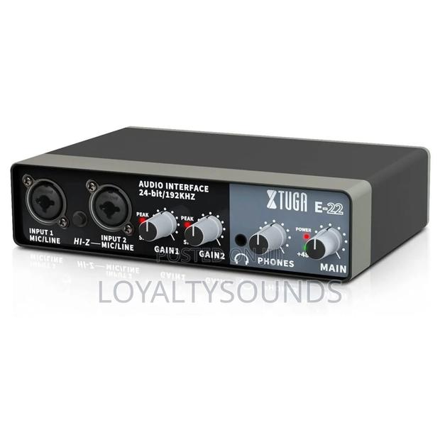 Xtuga E-22 Audio Interface · Photo 1