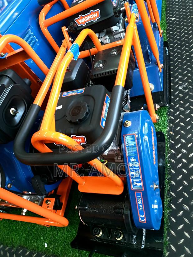 6.5hp Gasoline Plate Compactor 60kgs - Wpm2a060 · Photo 1