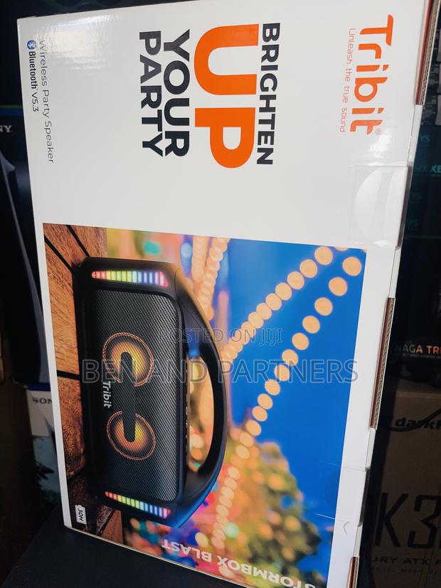 Tribit Stormbox Blast Portable Speaker · Photo 8