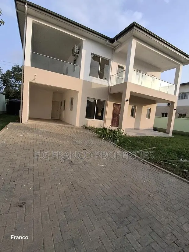 4bdrm House in Kg Franco Properties, Sakumono for sale · Photo 1