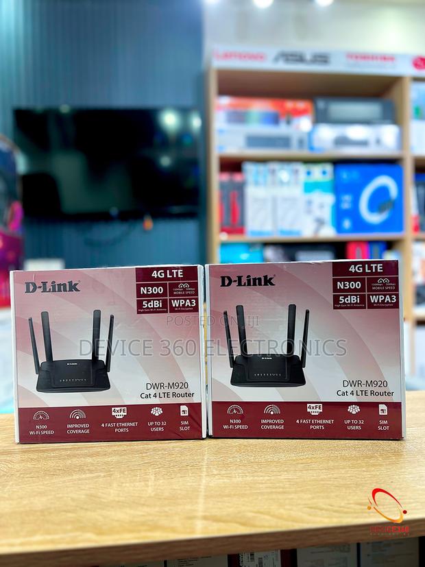 D-Link DWR-M920 Cat 4 Lte Router · Photo 1