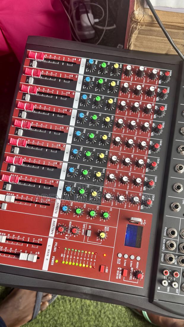 Professional Mixing Console 8 Channel Mixer · Photo 2