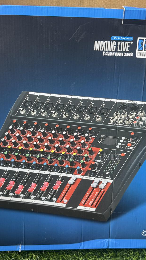 Professional Mixing Console 8 Channel Mixer · Photo 1
