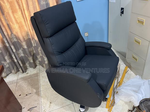 Executive Recliner Office Chair · Photo 1