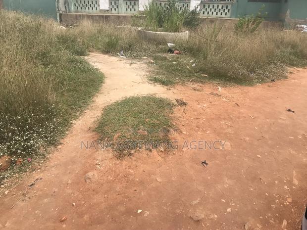 Half Plot for Sale · Photo 4