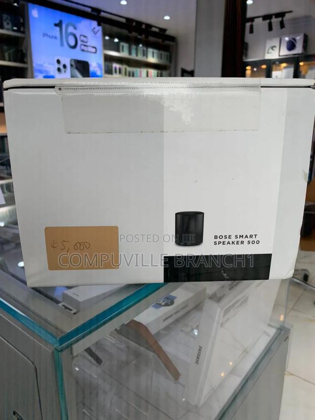 Bose Portable Smart Speaker · Photo 2