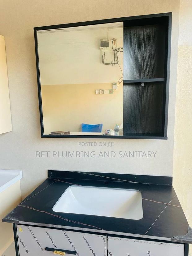 Cabinet Basin With Mirror (Marble)