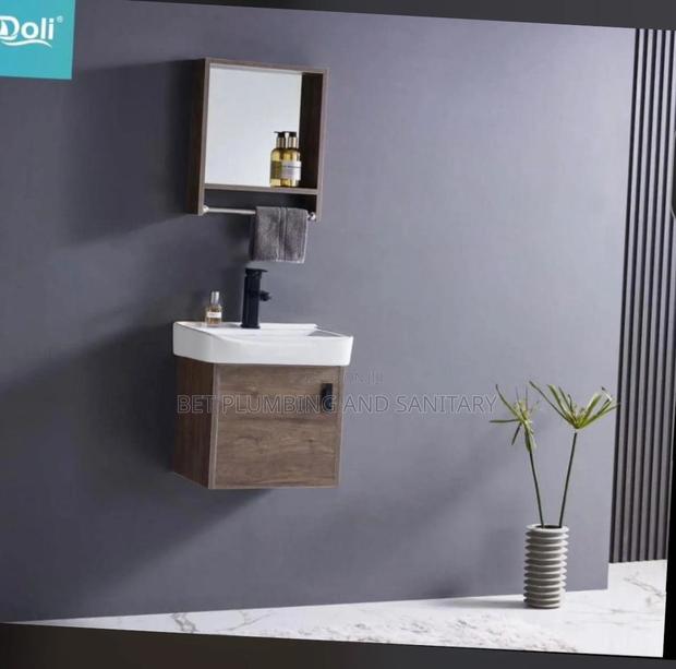 Cabinet Basin Medium (Wood) With Tap