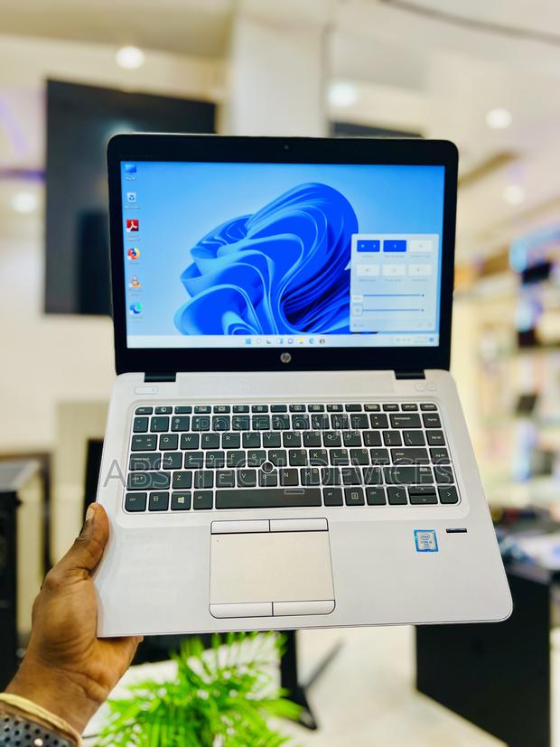 Laptop HP EliteBook 840 G3 8GB Intel Core i5 HDD+SSD 256GB · Photo 1