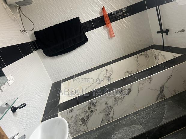 Furnished 1bdrm Room & Parlour in Coastal Estates, Manet Court for rent · Photo 2