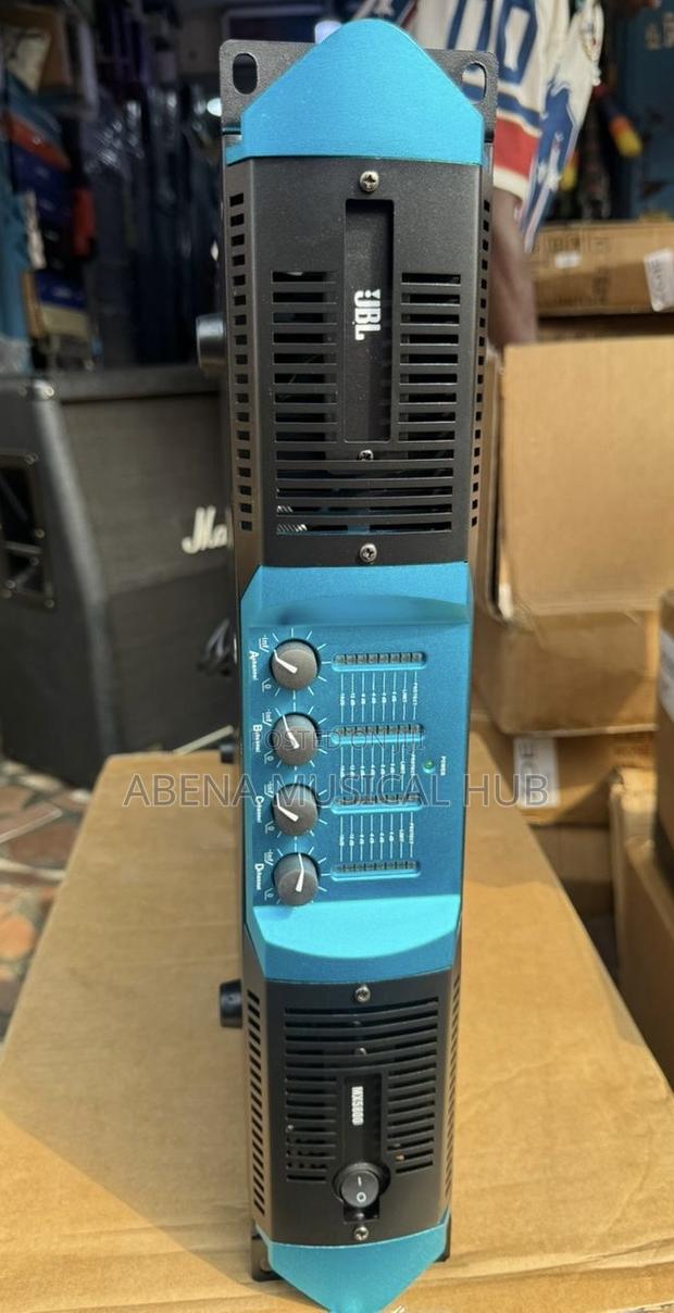 JBL 4 in 1 Amplifier · Photo 3
