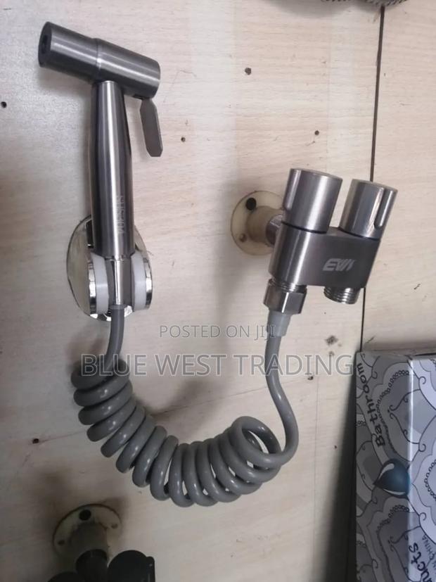 Toilet Bidet Sprayer _ 2 In 1 Shataff · Photo 3