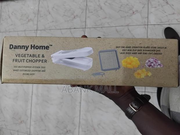 Vegetable and Fruit Chopper · Photo 1