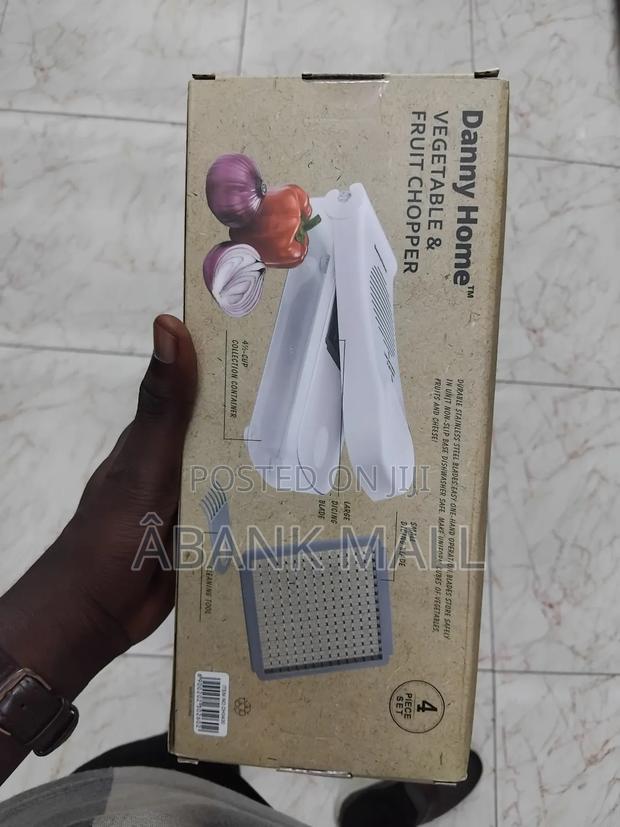 Vegetable and Fruit Chopper · Photo 2
