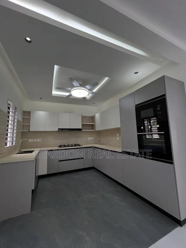 4bdrm Duplex in West Trassacco, East Legon for rent · Photo 2