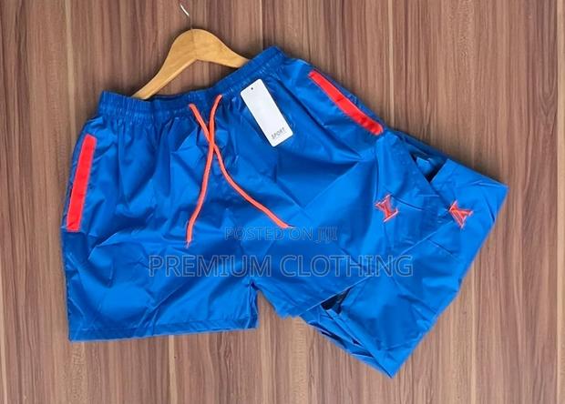 Shorts For All Genders · Photo 2