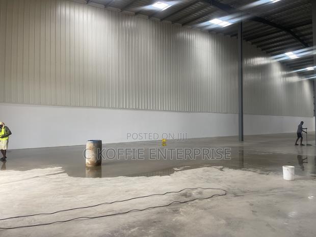 3,0062 SQM Warehouse at Tema Motoway for Rent · Photo 3