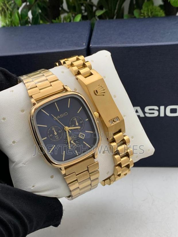 Gold Casio Analog Watch With Rolex Bracelet · Photo 3