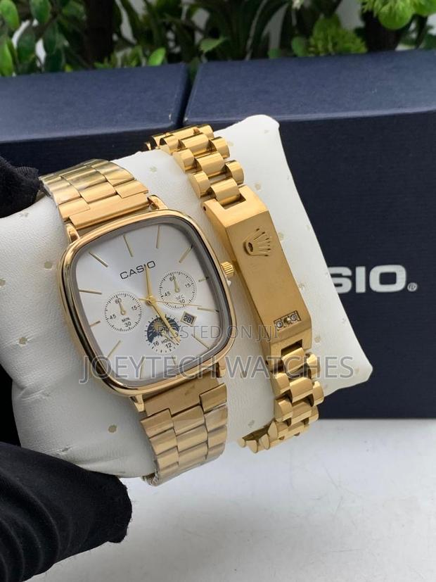 Gold Casio Analog Watch With Rolex Bracelet · Photo 1