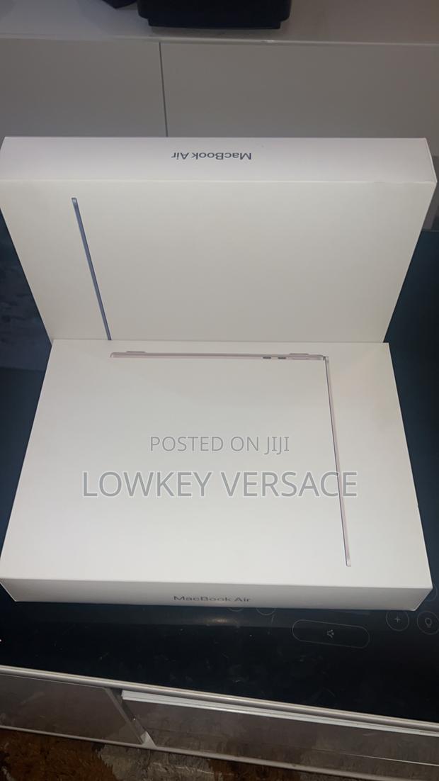 New Laptop Apple MacBook Air 16GB Apple M4 SSD 256GB