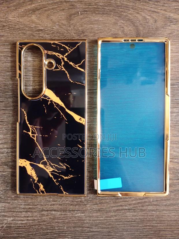 Z Fold 7 Cases With Inbuilt Protector · Photo 1
