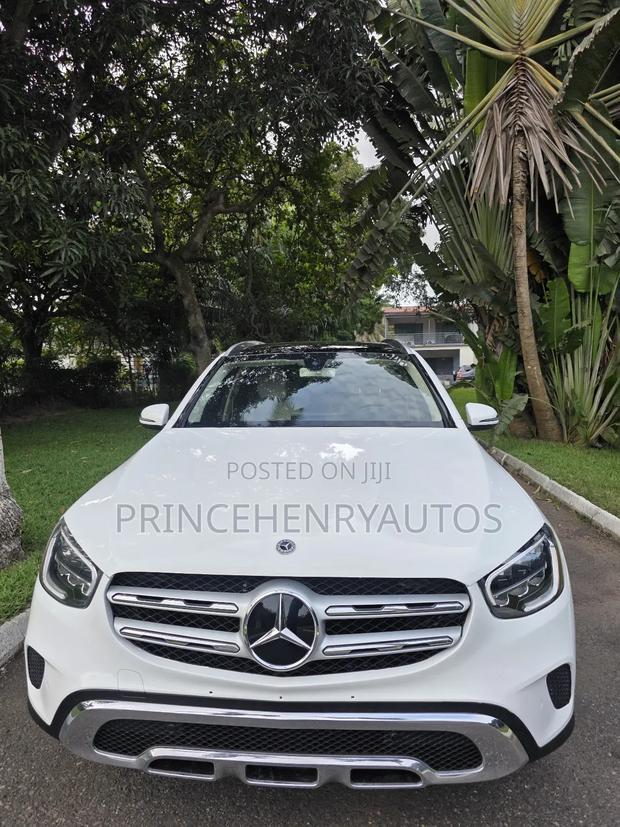 Mercedes-Benz GLC-Class 2020 White · Photo 2
