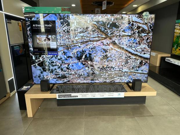 Samsung 98 Inches Smart Uhd Available · Photo 2