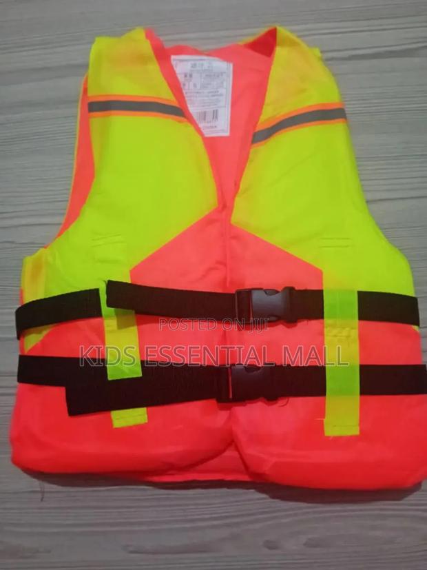 Swimming Vest or Jacket for Children · Photo 2