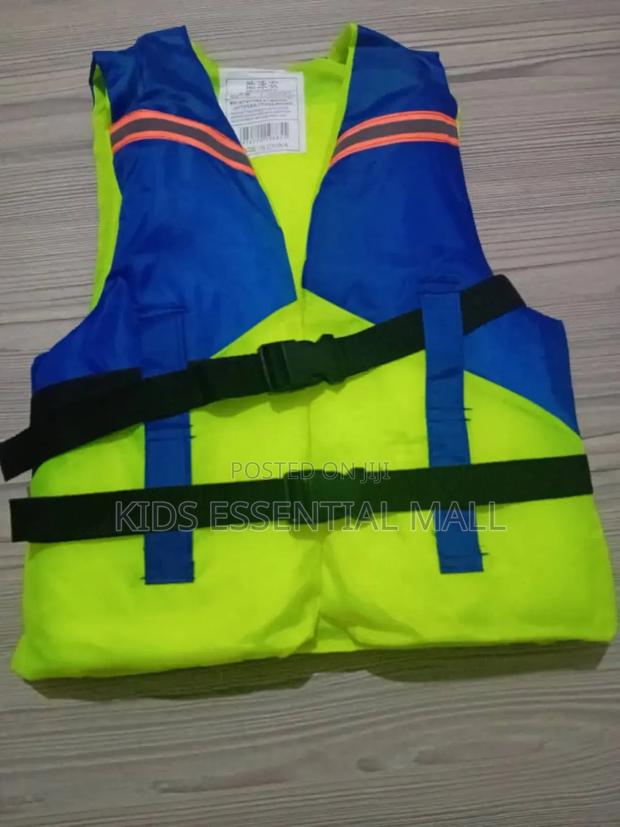 Swimming Vest or Jacket for Children · Photo 3